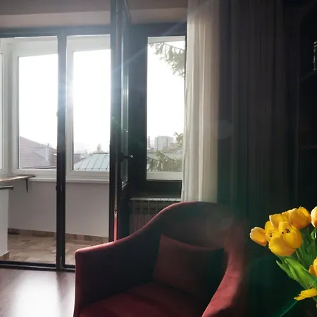 Tulip Apartment *